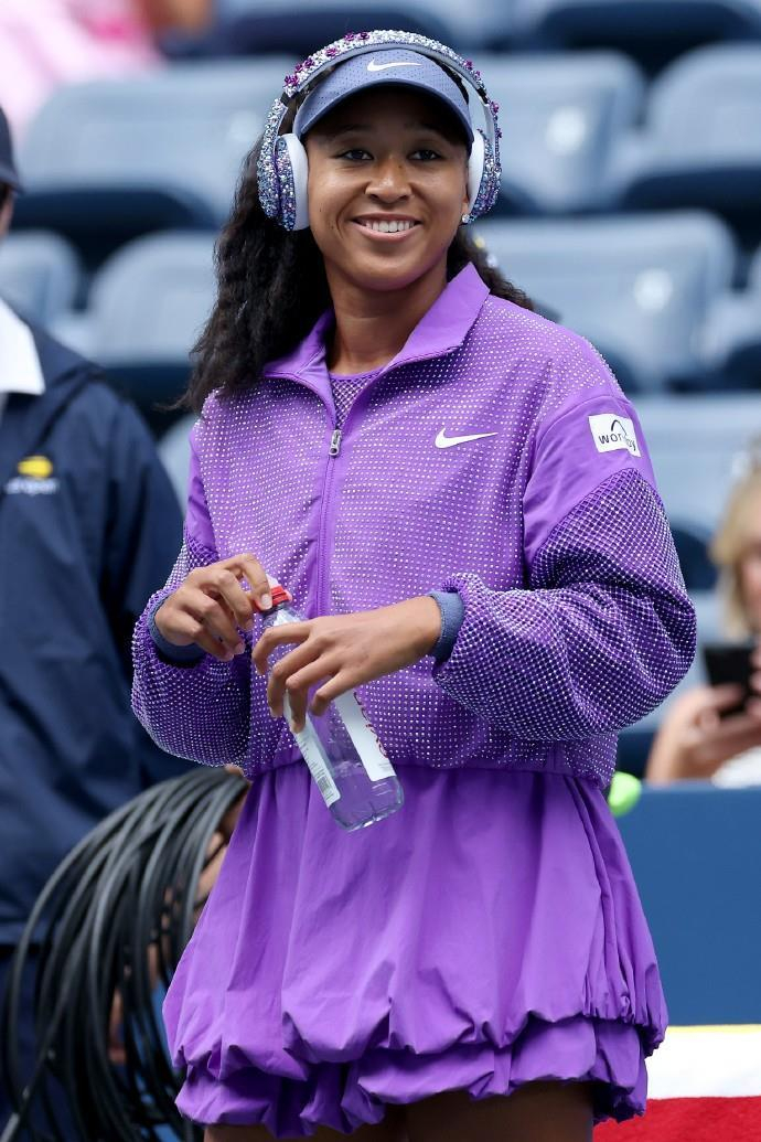  大坂直美重返赛场，爆冷首场状态出色，阿森纳观众沸腾！比赛高潮迭起