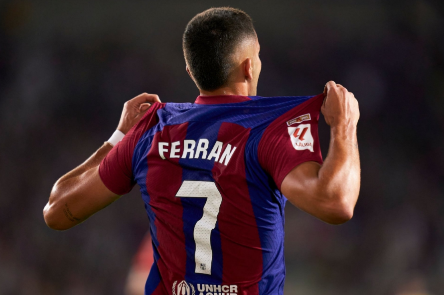 虎扑体育-今晨切尔西调整名单以备西甲，调整名单环节打磨，气氛紧张，细节决定成败的简单介绍