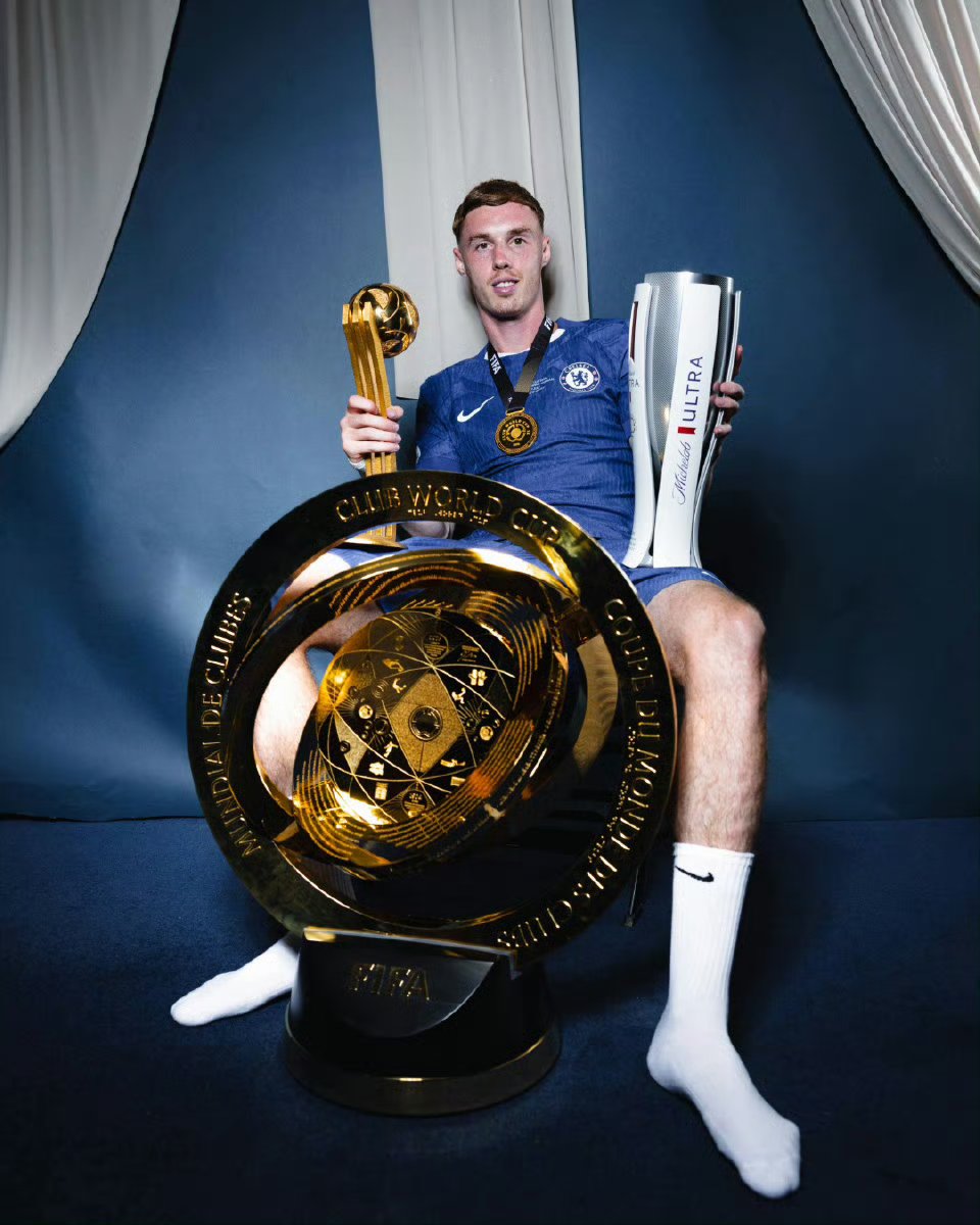 里程碑夜菲尼克斯太阳篮板制胜；西甲转会期刷纪录；震撼外界；赛季目标并未改变的简单介绍