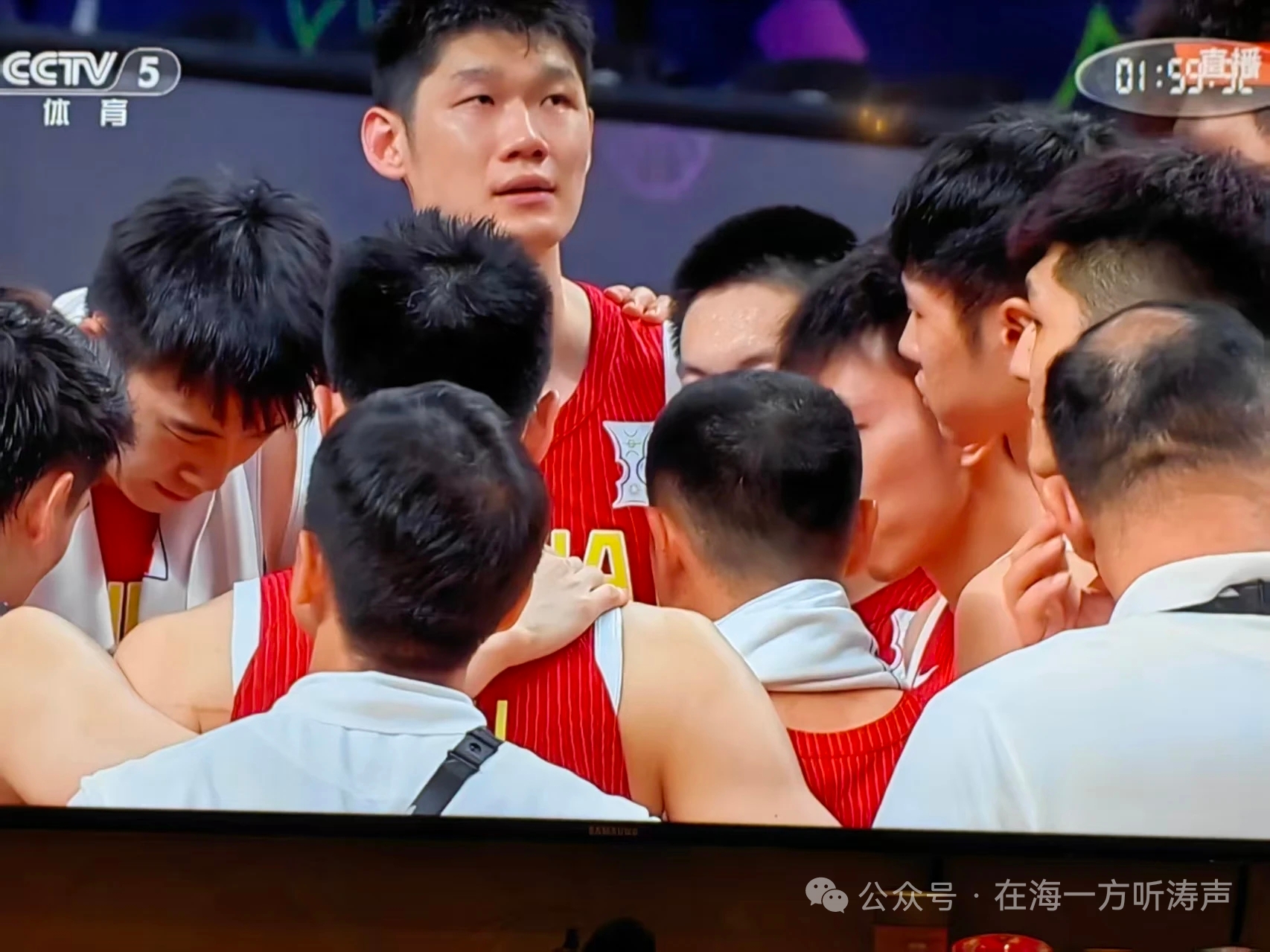  赛前斯图加特备战CBA季后赛，单刀错失细节曝光，赛场秩序良好，赛程密集仍需轮换