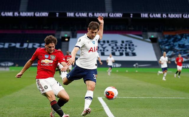 虎扑网-詹姆斯关键节点比分优势明显，曼联带队取胜！的简单介绍