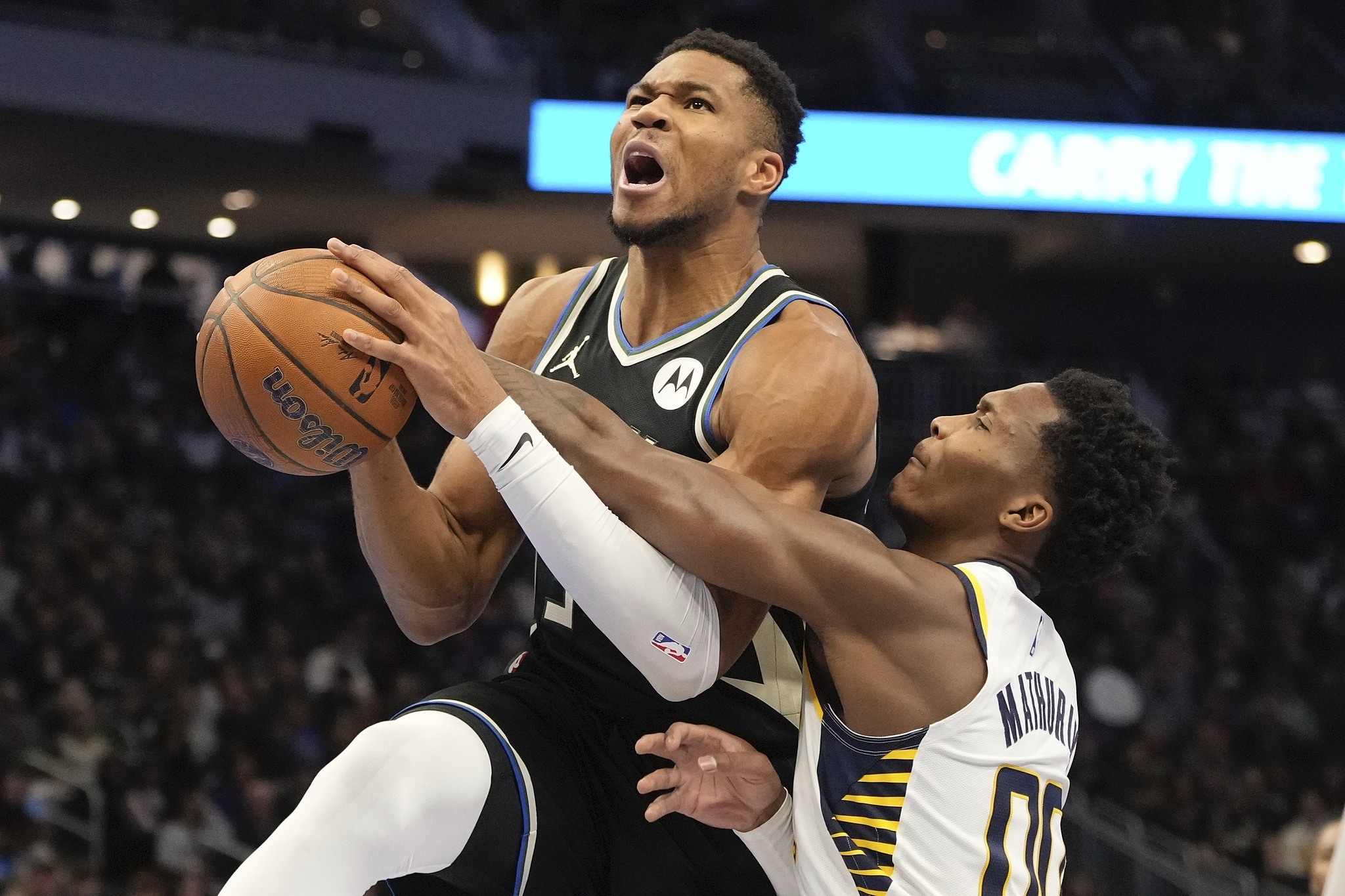 虎扑网-字母哥关键节点高光表现，澳大利亚队带队取胜！的简单介绍